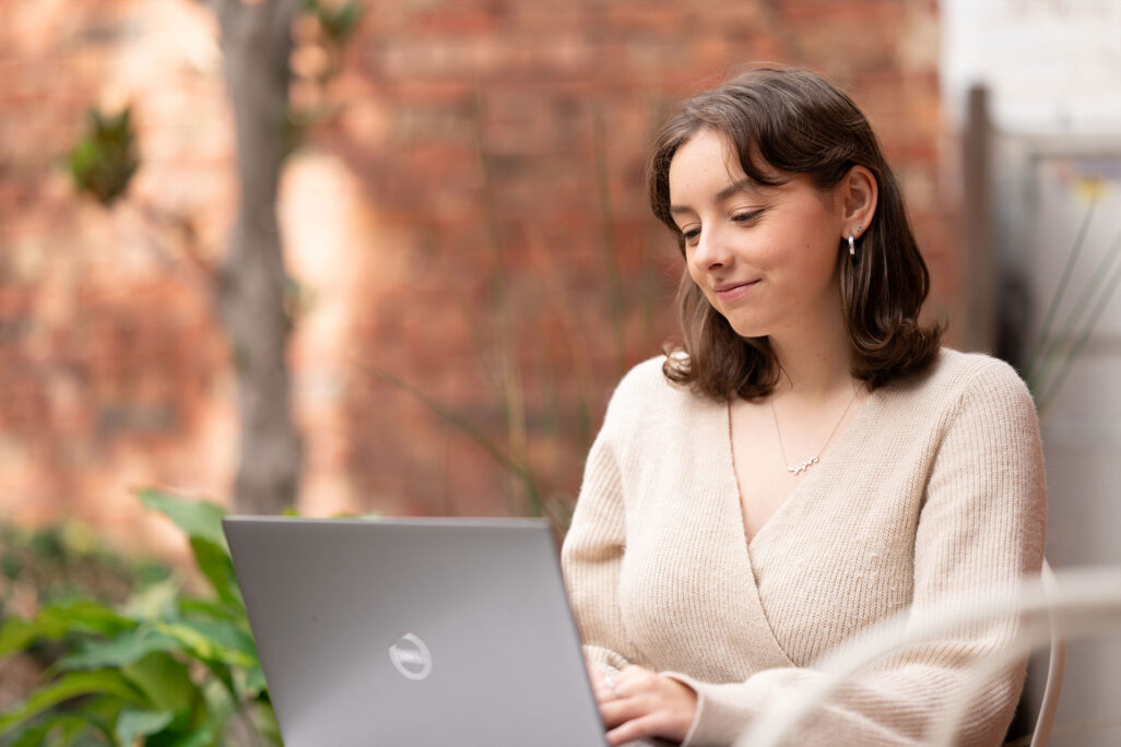 acu_microsite_master-information-technology-50-50_260713